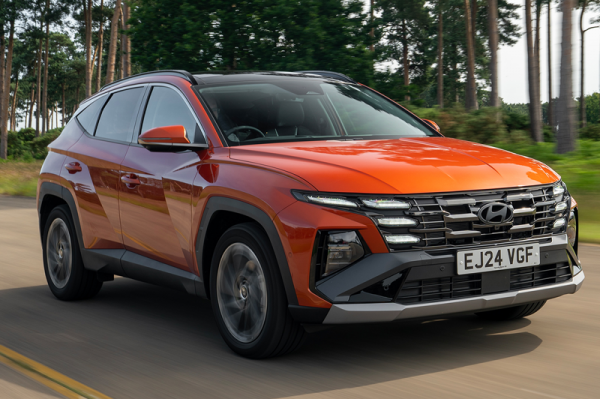 rent-hyundai-tucson-هيونداي-توسان