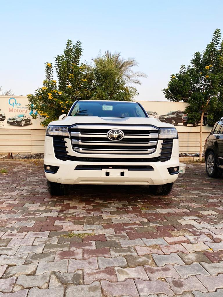 WhatsApp Image 2025-02-08 at 11.15.02_259baf60 WhatsApp Image 2025-02-08 at 11.15.02_259baf60