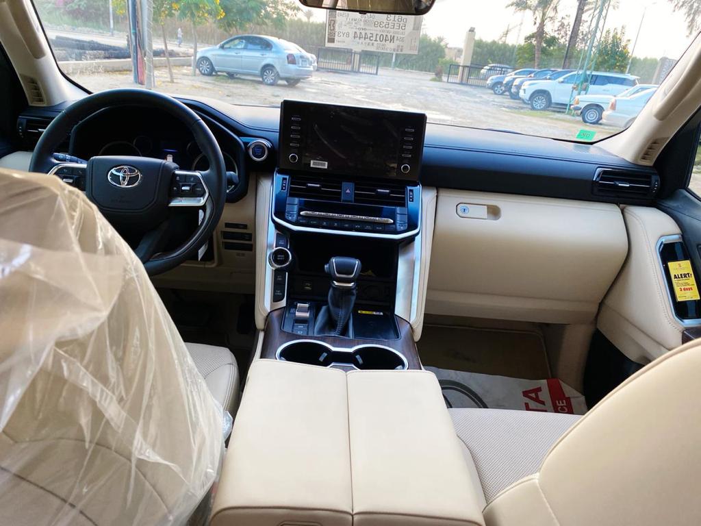 WhatsApp Image 2025-02-08 at 11.15.03_6da95d2b WhatsApp Image 2025-02-08 at 11.15.03_6da95d2b