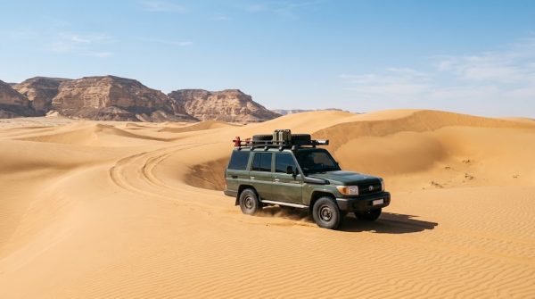 4×4 Desert Trip Car Rental in Egypt | Limousine Cairo 2026